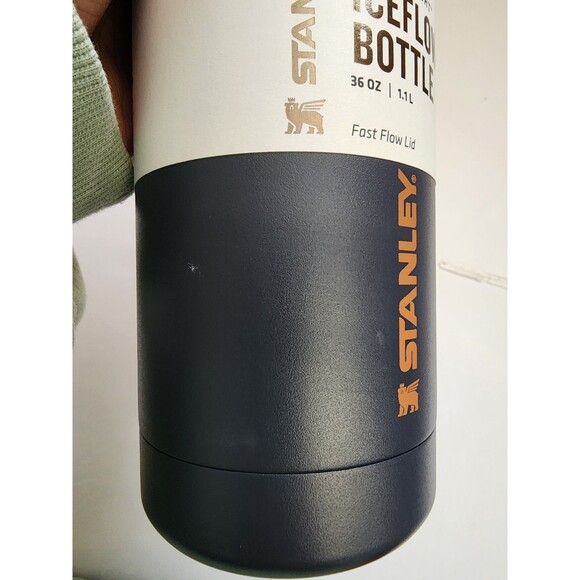 Stanley Iceflow Bottle With Fast Flow Lid 36oz Twilight - Picture 9 of 13